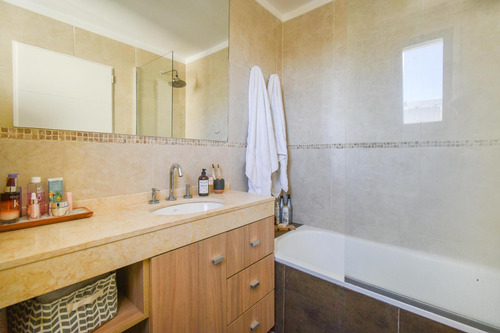 Venta Departamento 3 Ambientes, Dependencia Y Cochera En Bahia Grande Nordelta, Puerto Escondido