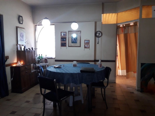 Imagen 10 de 14 de Galpon Con Vivienda En Alquiler En Lanus Oeste