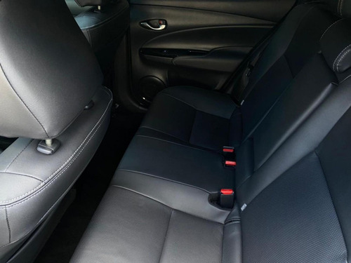 Imagem 11 de 15 de Toyota Yaris Hatch 1.5 16v Flex Xls Connect Multidrive C...