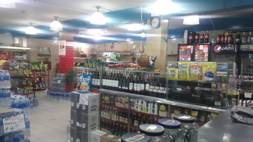 Se Vende Supermercado Con Terreno, Local Y Fondo De Comercio En Baruta Oa