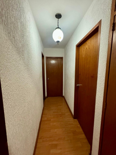 Venta De Apartamento Ph En Montalbán I