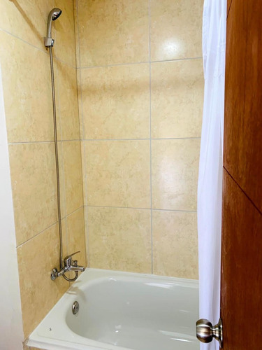 Amplio Dúplex Uso Comercial O Habitación 3d + 3b + 1 Estc