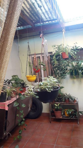 Casa Venta 3 Dormitorios 2 Baños 1 Patio Y Quincho 1 Cochera 300 Mts 2 - Ensenada