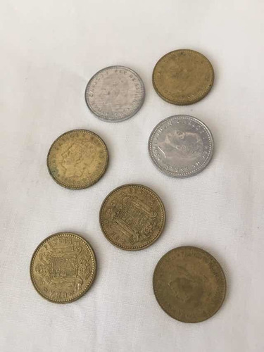 Lote De 7 Monedas De Una Peseta Española Años 1985 Y 1966 (Usado)