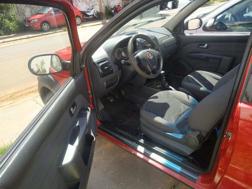 Imagem 10 de 14 de Fiat Strada Cd Working 1.4 8v Flex
