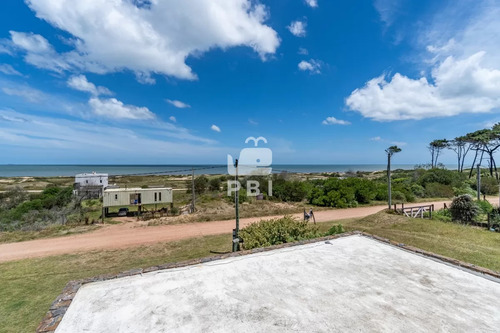 Casa En Venta Ocean Park 3 Dormitorios - Ref : Pbi1001