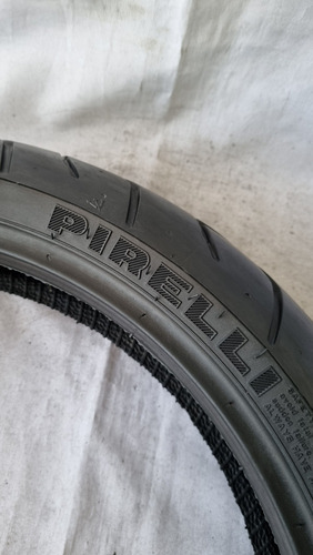 Pneu Dianteiro Pirelli Diablo 120/70 17 Original Usado (Usado)