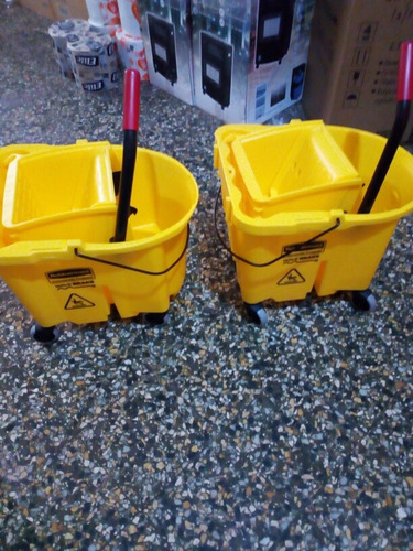 Carrito De Limpieza Ruber Maid 33 Lts