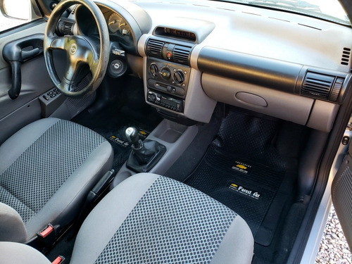 Imagen 12 de 15 de Chevrolet Corsa 1.6 Wagon Classic Gls