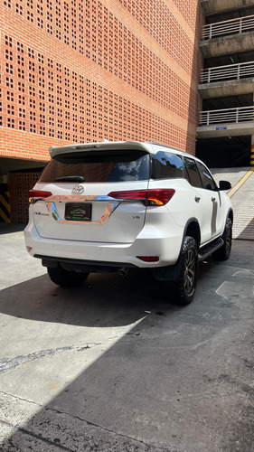 Toyota Fortuner Vx.r Limited V6 Automática 4x4