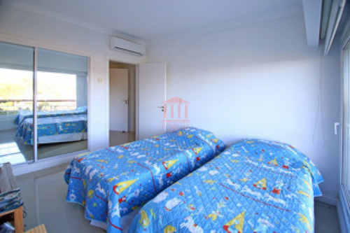 Venta Apartamento 3 Dormitorios En Suite- Ref: 1227
