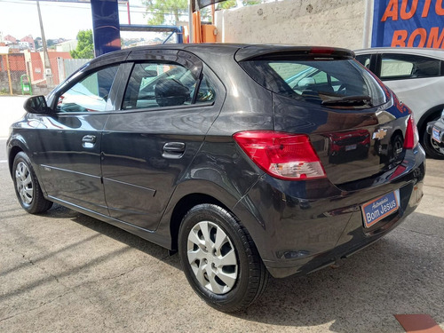 Chevrolet Onix 1.0 Joy 5p