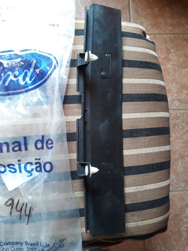 Deflector De Aire De Frente Ecosport/fiesta 03/12. Original.