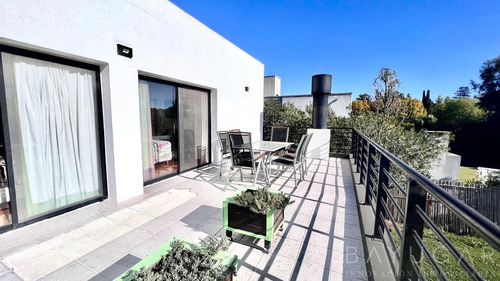 Imagen 28 de 30 de Venta - Casa En Barrio Privado Sausalito - Acepta Propiedad Parte De Pago - Bayugar Negocios Inmobiliarios
