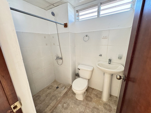 _*apartamento En Venta De Oportunidad.*_ Este Apartamento