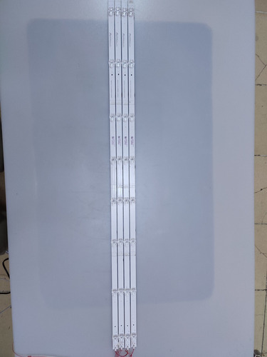 Tiras Led Hkpro Hkp50uhd1 Crh-bxbt50y13030080409f (Usado)