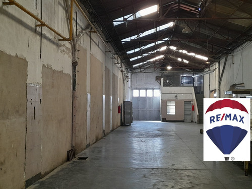 Imagen 10 de 11 de Venta Galpón Deposito 1900 M2 Avellaneda