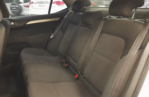 Imagen 14 de 16 de Citroen C4 Lounge Fell Pack At 2017