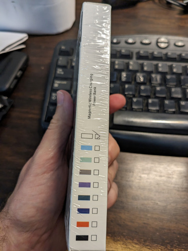 Magnetic Wireless Charging Power Bank. Color Blanco