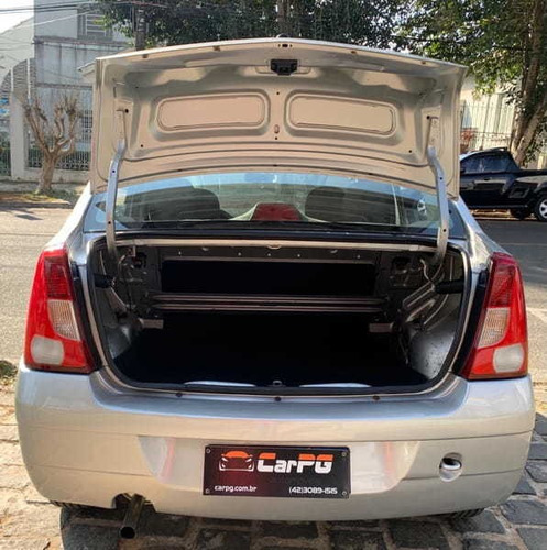 Imagem 10 de 14 de Renault Logan Aut 1.0 16v