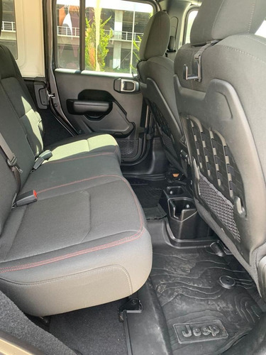 Imagen 10 de 15 de Jeep Rubicón 2021