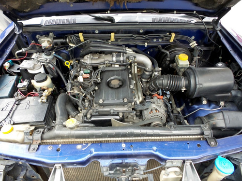 Nissan Frontier D22 Estacas