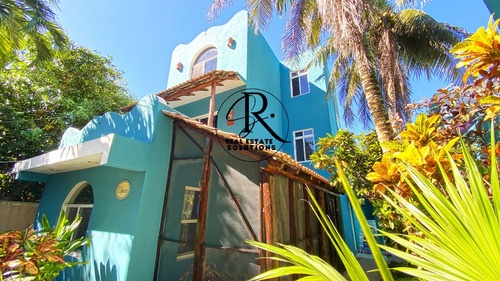 Oportunidad Única: Propiedad Con 3 Departamentos A 1 Cuadra De La Playa Puerto Morelos