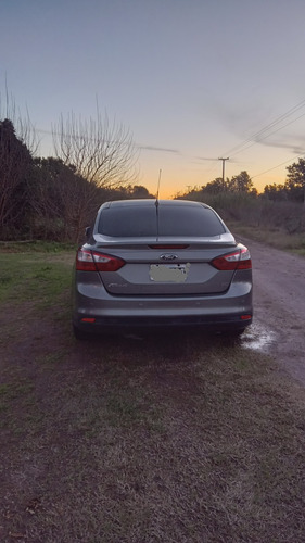 Ford Focus III 2.0 Sedan Se Plus Mt