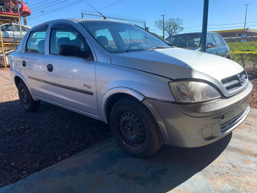 Imagem 2 de 8 de Sucata Para Venda De Peças Chevrolet Corsa 1.0 8v Flexpower