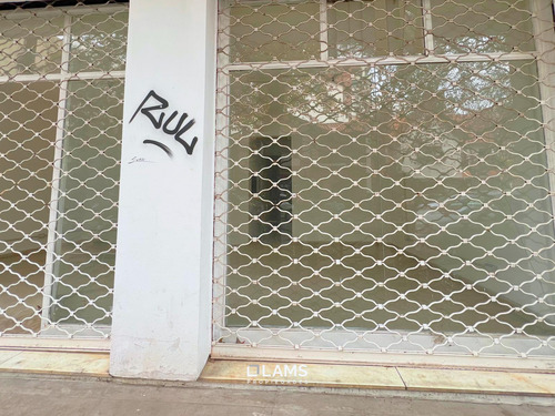 Local Comercial En Venta - Plaza Mitre