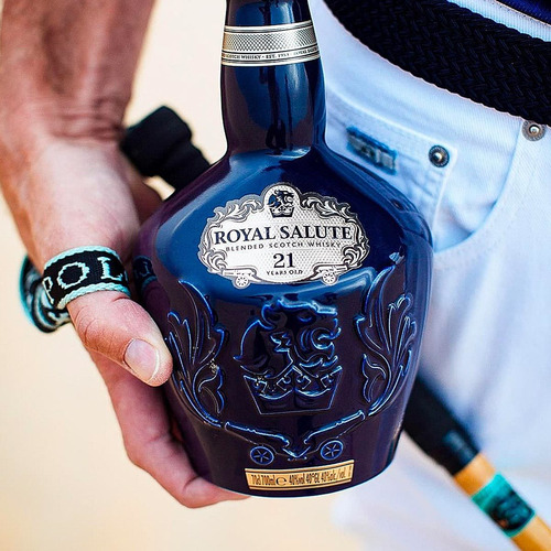 Imagem 6 de 6 de Whisky Royal Salute 21 Anos Com Caixa 700 Ml