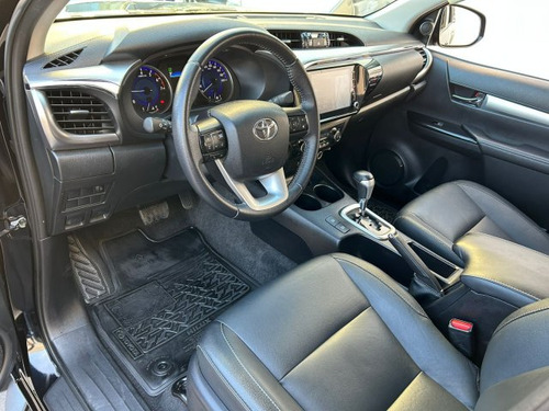 Toyota Hilux Hilux 2.7 SRV 4X2 CD 16V FLEX 4P AUTOMÁTICO