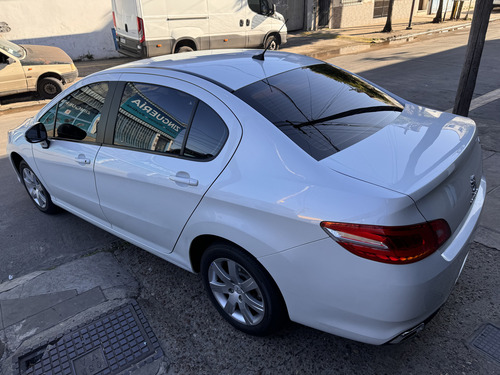 Peugeot 408 2.0 Allure Nav 143cv