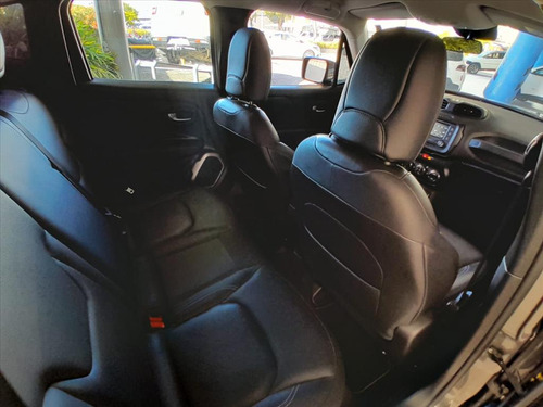 Jeep Renegade 1.8 16V FLEX LONGITUDE 4P AUTOMÁTICO