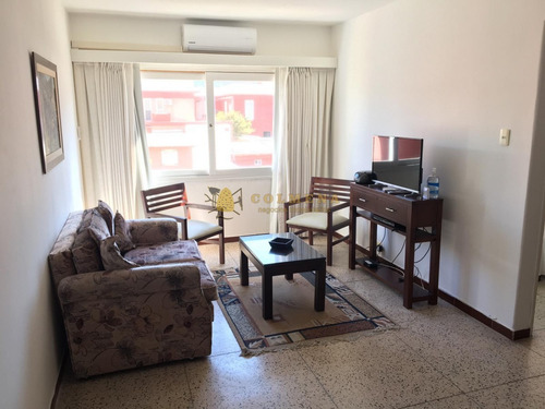 Muy Lindo Apartamento De 1 Dormitorio!!!- Ref: 3542