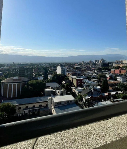 Alquiler Temporario Tucumán Con Cochera Y Pileta De Natación