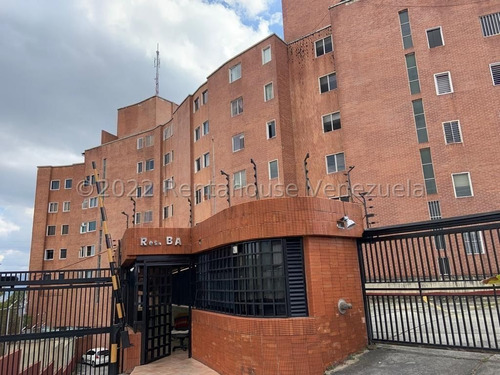 Imagen 1 de 15 de Claudia Lopez Vende Apartamento En Colinas De Bello Monte Mls #22-19554