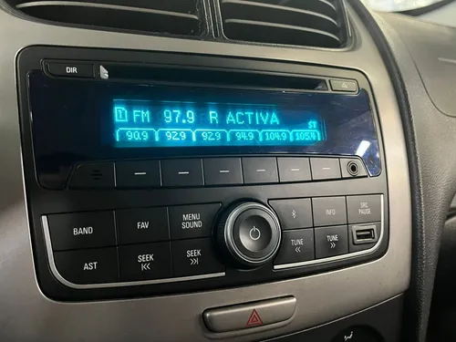 Chevrolet Sail LT 1.4