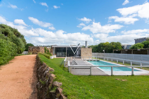 Venta Terreno 1100m2 Barrio Club De Mar José Ignacio (cmu46)