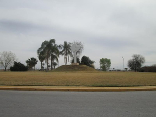 Terreno En Venta En Club De Golf Los Azulejos