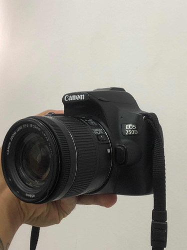 Camara Canon 250 D