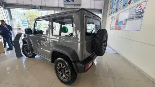 Suzuki Jimny 3 Ptas At