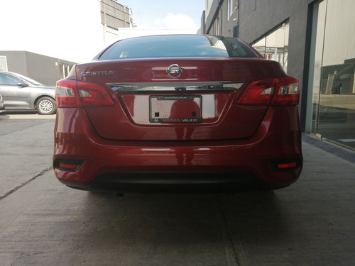 Imagen 4 de 15 de Nissan Sentra Exclusive 2019