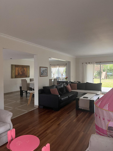 Casa En Venta O Alquiler En Barrio Privado Santa Ana