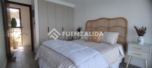Casa Moderna. Rocas Del Mar Los Molles 3d 2b 5804 M2