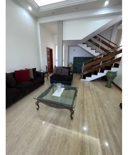 Se Alquila Casa En La Trinidad