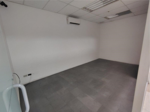 Bodega En Arriendo En Ñuñoa Vicuña Mackenna Con Matta 990m2