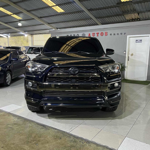Imagen 2 de 7 de Toyota 4runner Nightshade