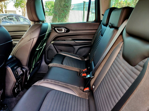 Jeep Commander 2.0 Td380 At9 4x4 7pas Limited