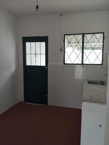 Casa En Alquiler De 3 Dorm En Playa Pascual